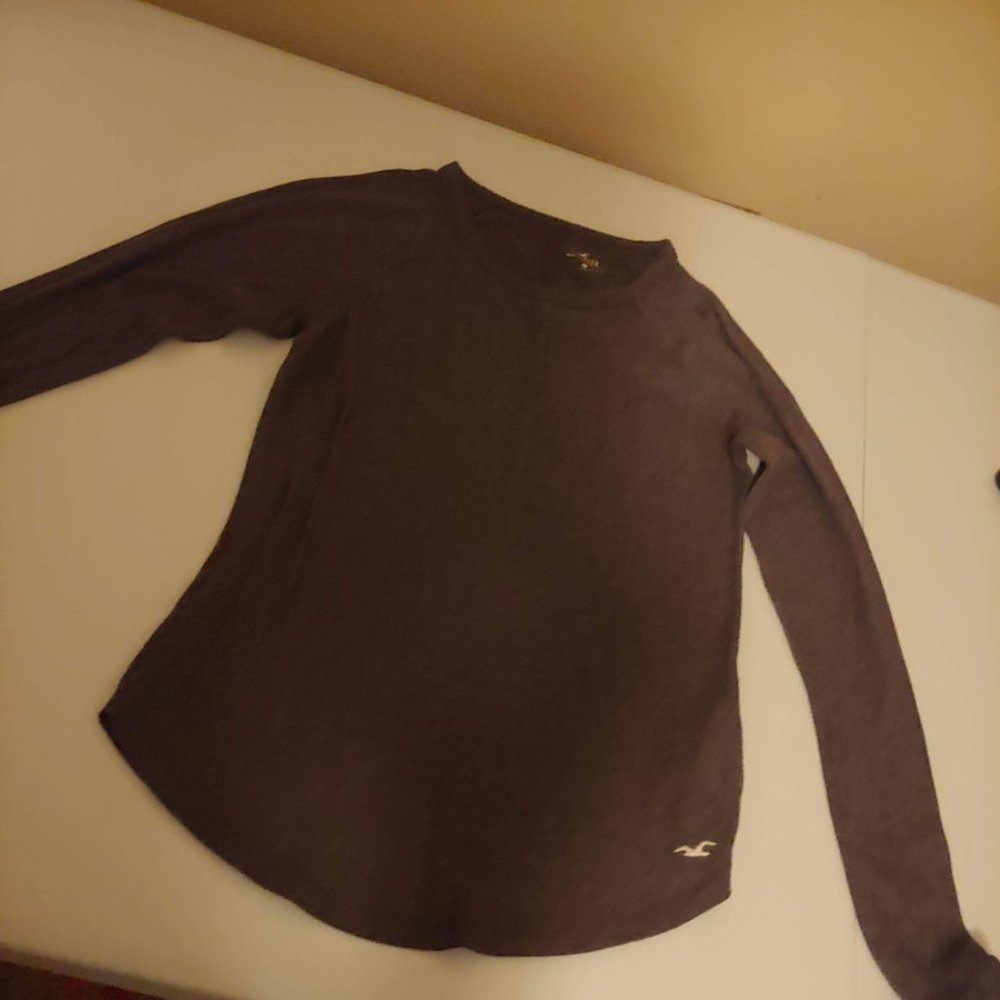 Hollister long sleeve shirt
